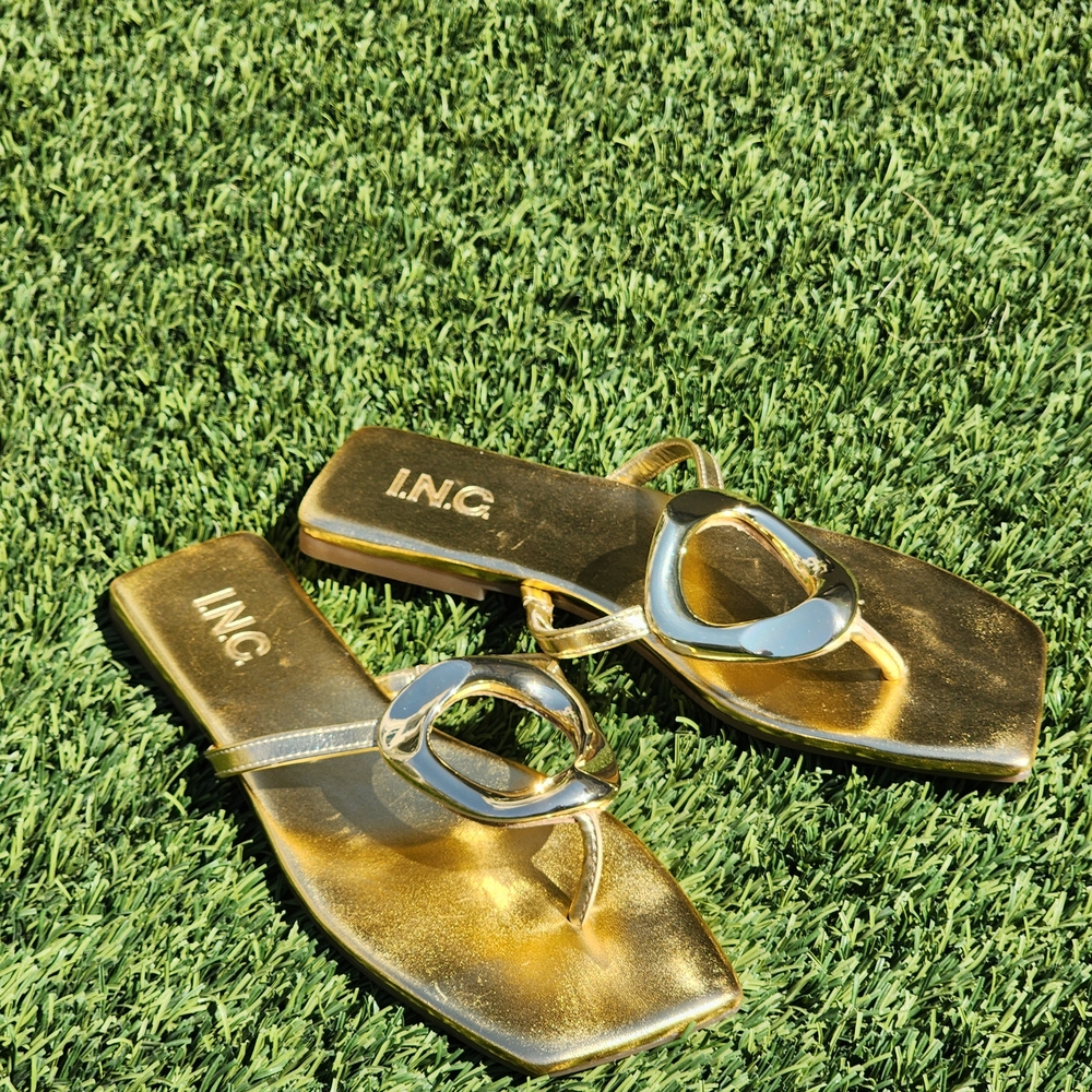 INC International Concepts Women's Yadira Open-Toe Flat Gold Sandals Size 7.5 - Picture 8 of 13